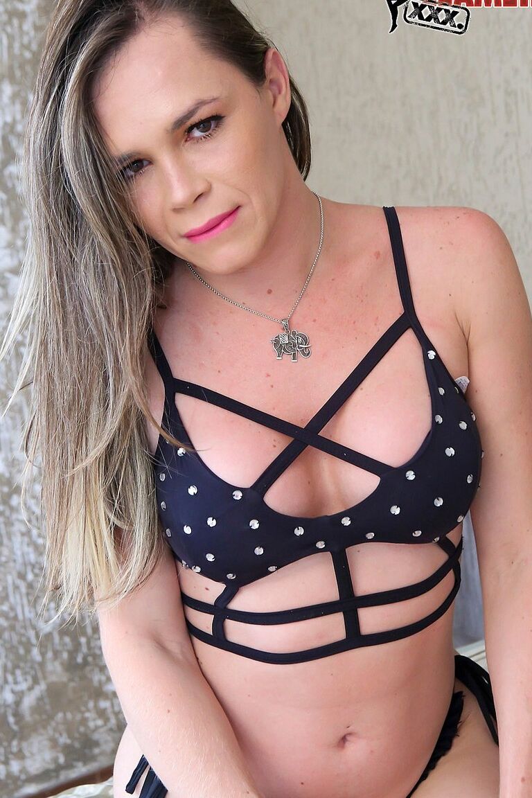 16P TGirls XXX Giovanna Barbarella
