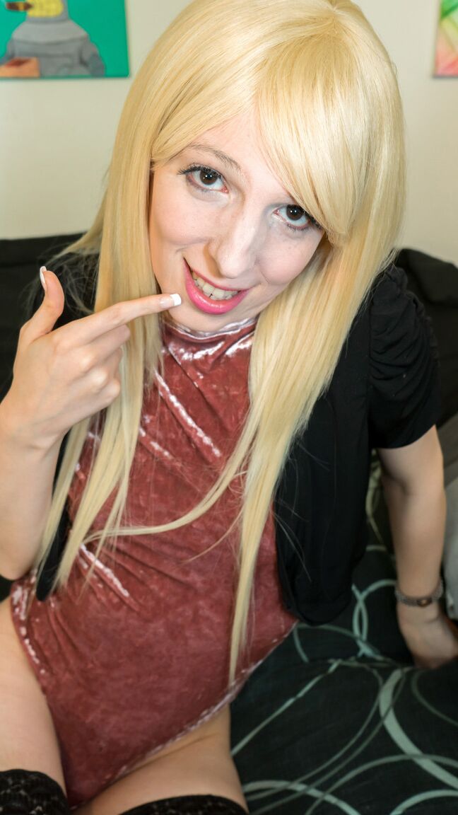 16P Femout XXX Princesa Pandora