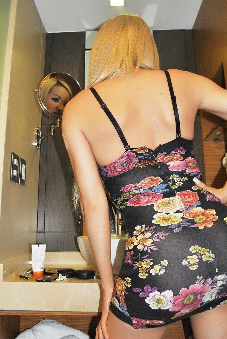 15P She Lesbian POV Panties Big Cocks Uncut