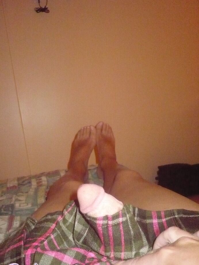 15P Latina Transexual Hottie Nikki Posando