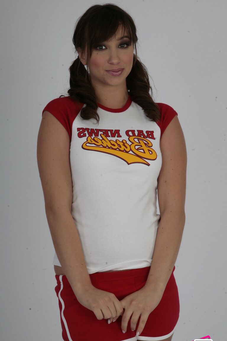 21P Photos porno Louisa Lanewood