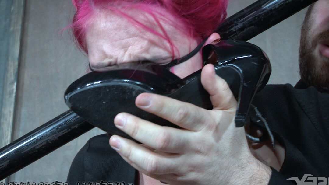 14P Pink haired female KoKo Kitty is subjected to humiliation in a dungeon