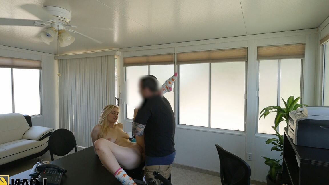21P Blonde go-go dancer Allie takes a stiff boner in her shaved vagina