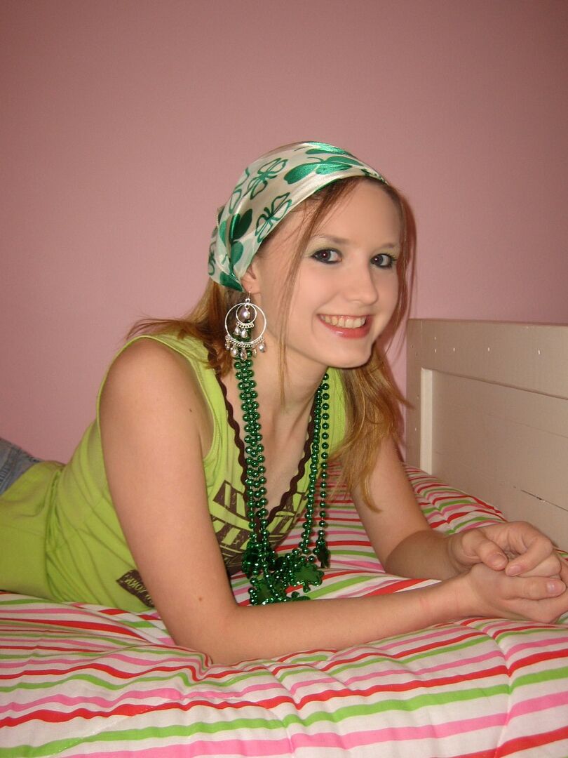 12P Feliz dia de São Patrício da pequena adolescente Shelby