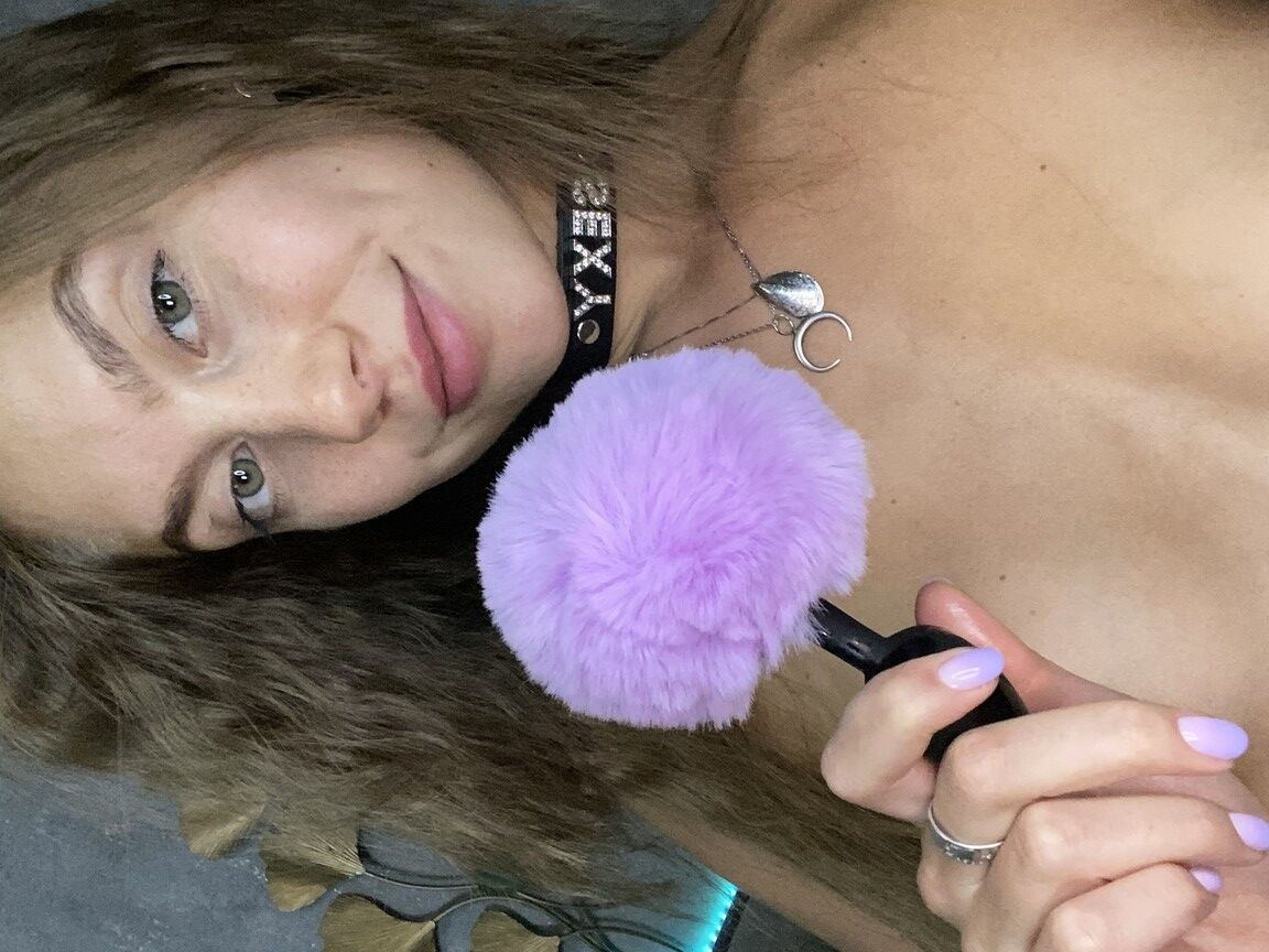 17P Onlyfans Jazmín