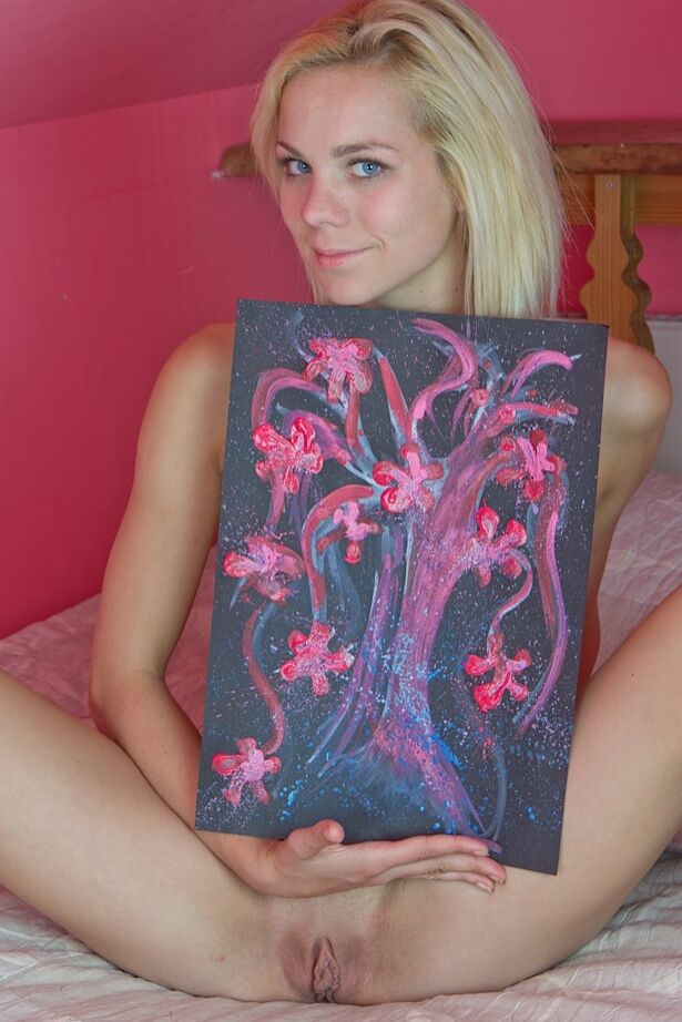 16P Lovely amateur Ella Jephson performs a sensual stripping scene