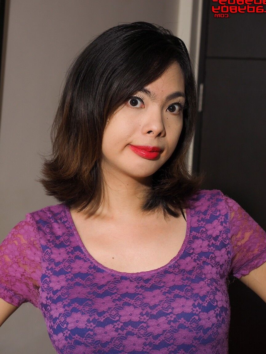 16P Asiático TGirl Dos