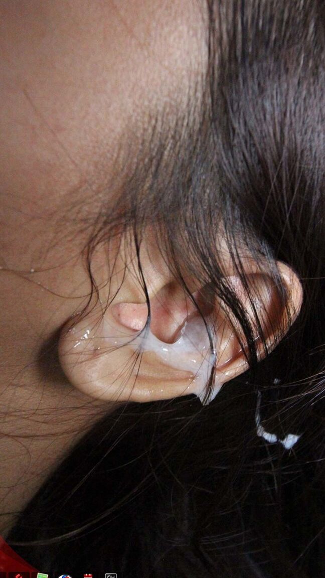 15P La amateur filipina Leena gotea esperma de su oreja después de tener sexo con un turista