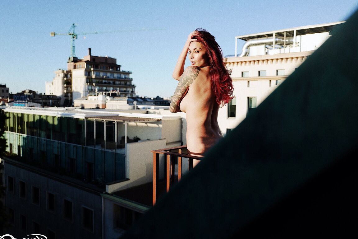 17P Me encanta estar desnuda al aire libre, es arriesgado pero divertido