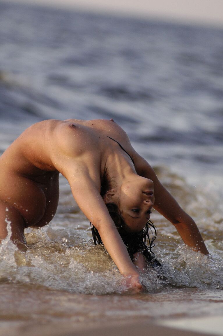 21P Met Art Liliya A