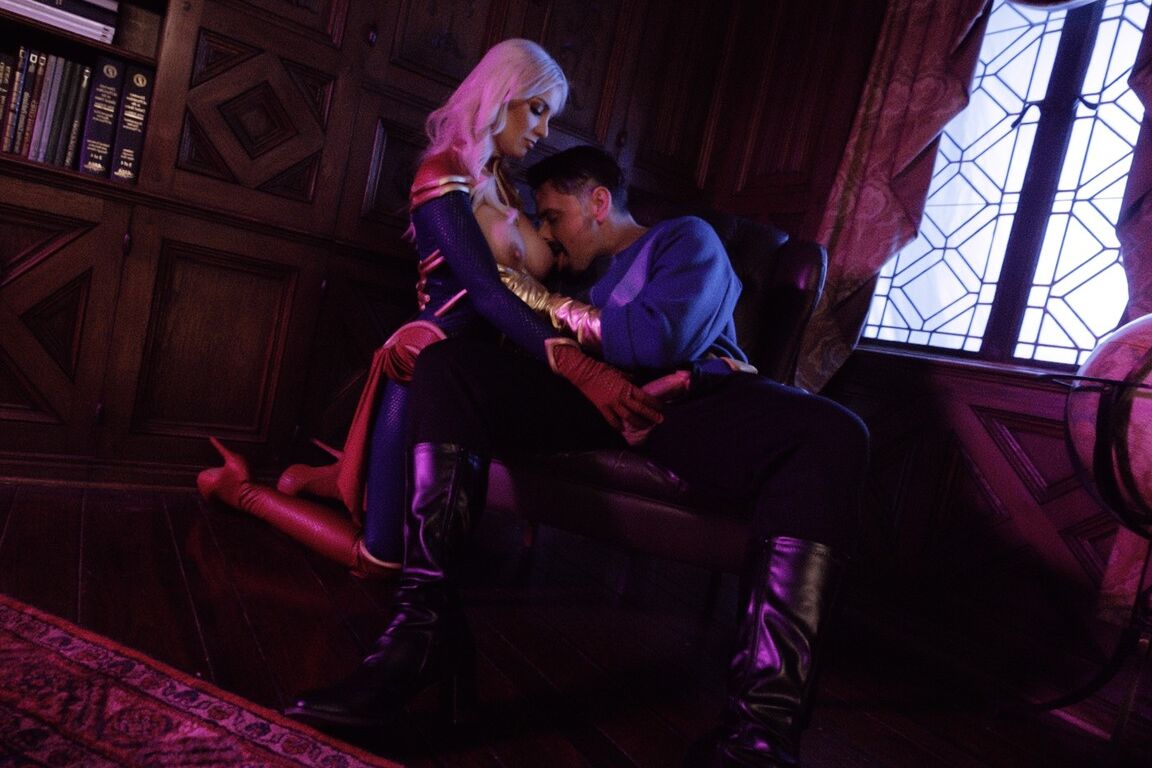 15P El malvado Kenzie Taylor y Ryan Driller