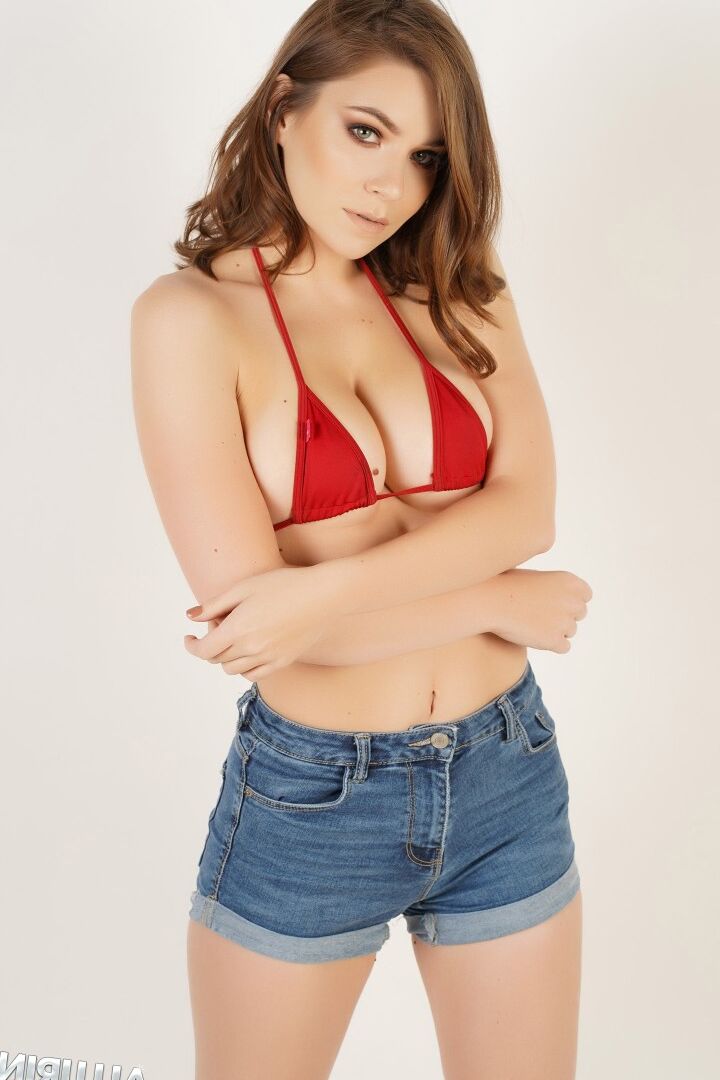12P Adorable Alluring Vixen babe Stephanie shows off her perfect body in a very