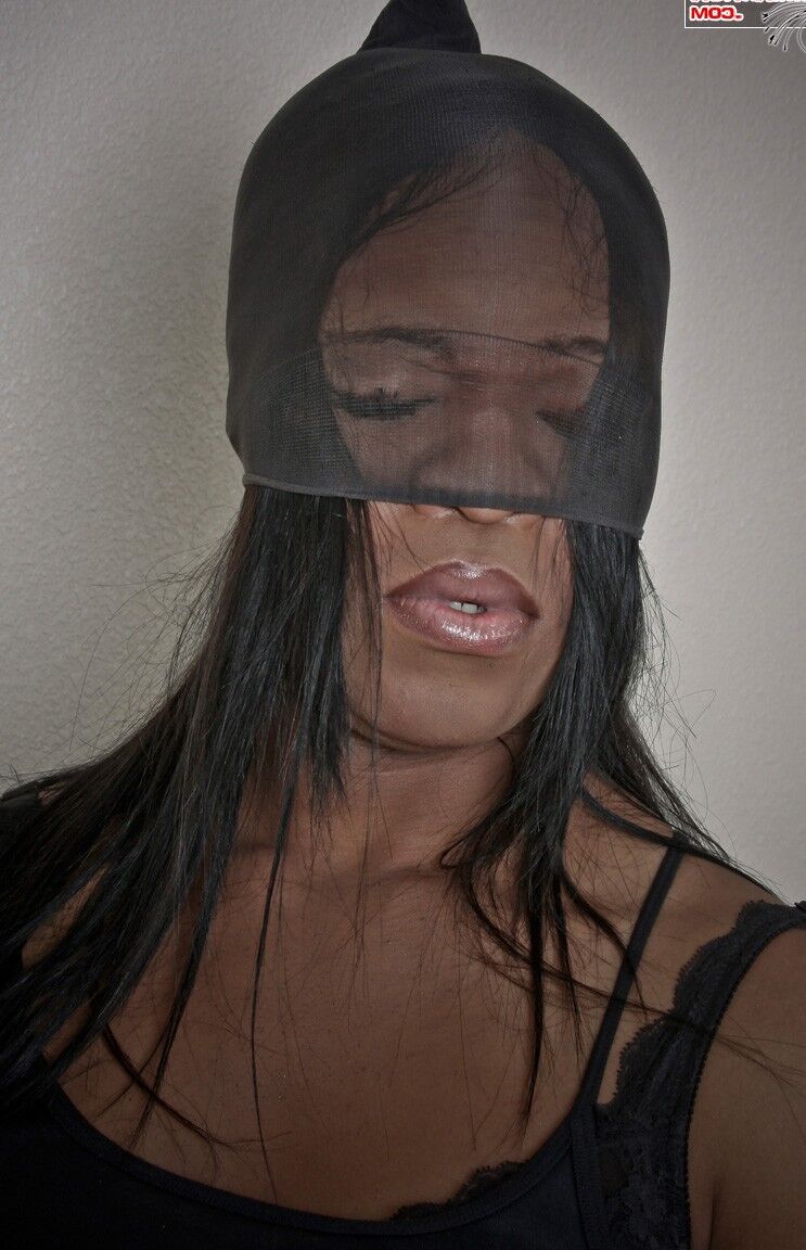 16P Transex Dominación Gabrielle
