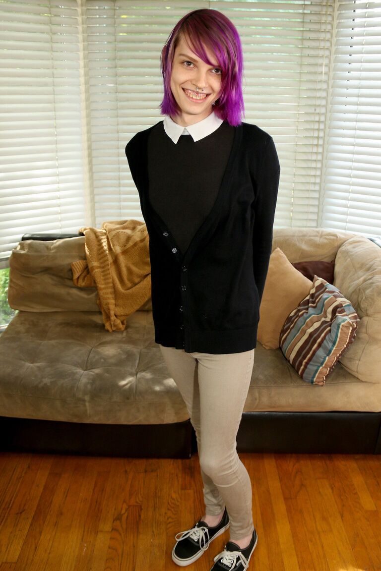 16P TS Casting Couch Anri Singer