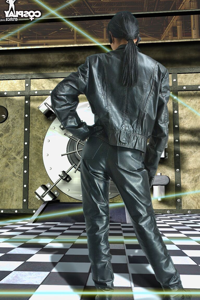 12P Dark haired cosplayer doffs leather clothing after breaking into a bank vault