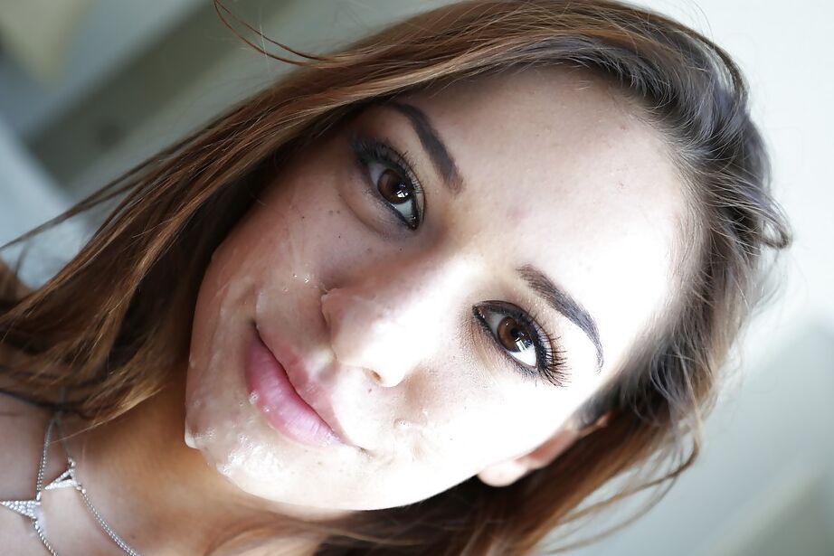 16P Boquete Deepthroat e gozada com uma maravilhosa Latina Sara Luv