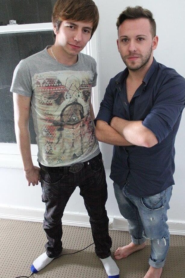 21P Amateursdoit Nic Naughty , Timothy Teaser