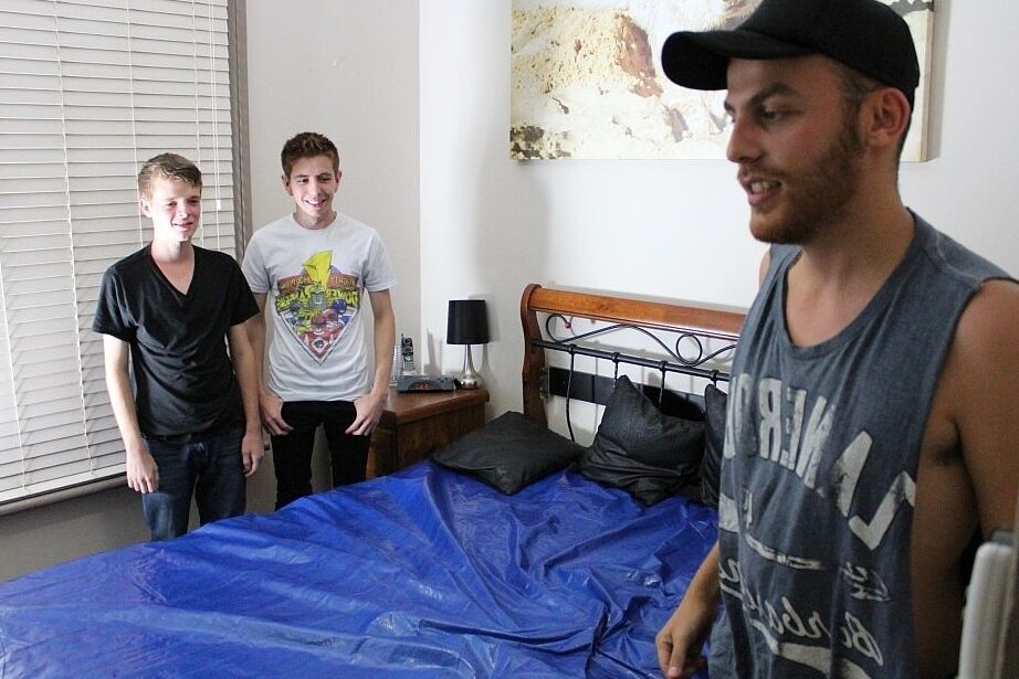 21P Amateursdoit Arthur Candy, Carter Cumalot, Clay Dirt, Nic Naughty