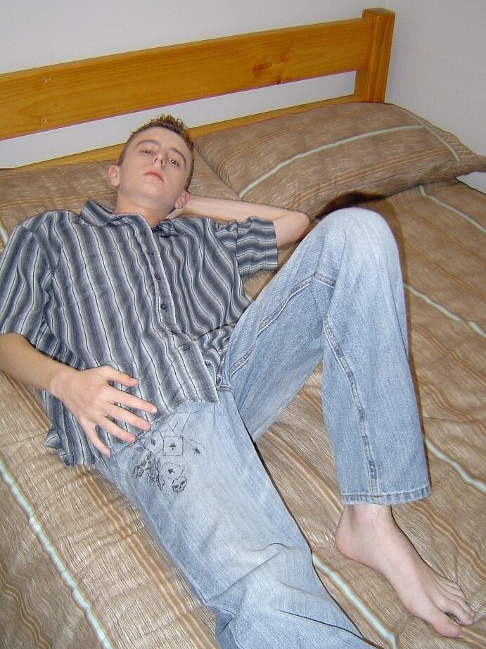 21P Amateursdoit Corey Can