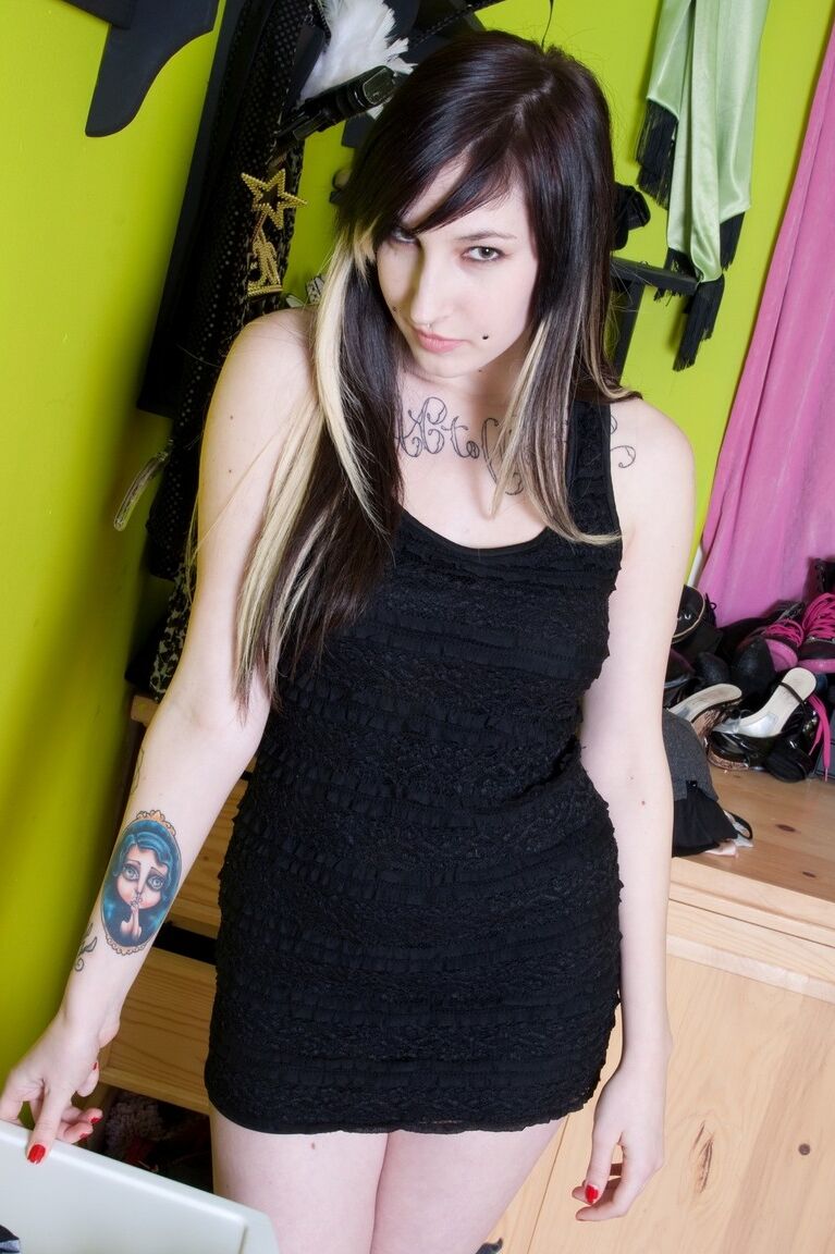 17P POV boquete e buceta fodendo com a safada tatuada Shay Ryan