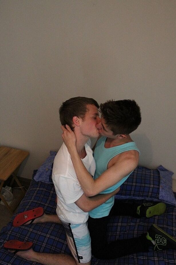 21P Amateursdoit Arthur Candy, Nic Naughty
