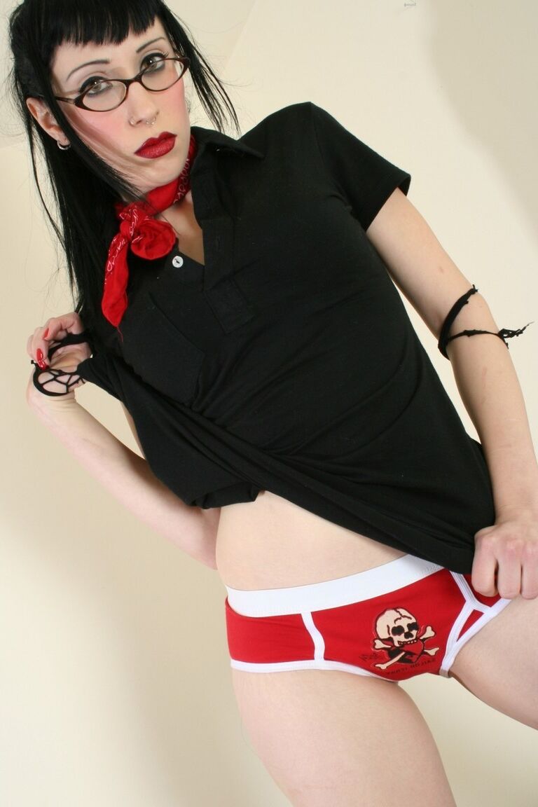 17P Punk girl takes off her boy shorts to finish the act of undressing