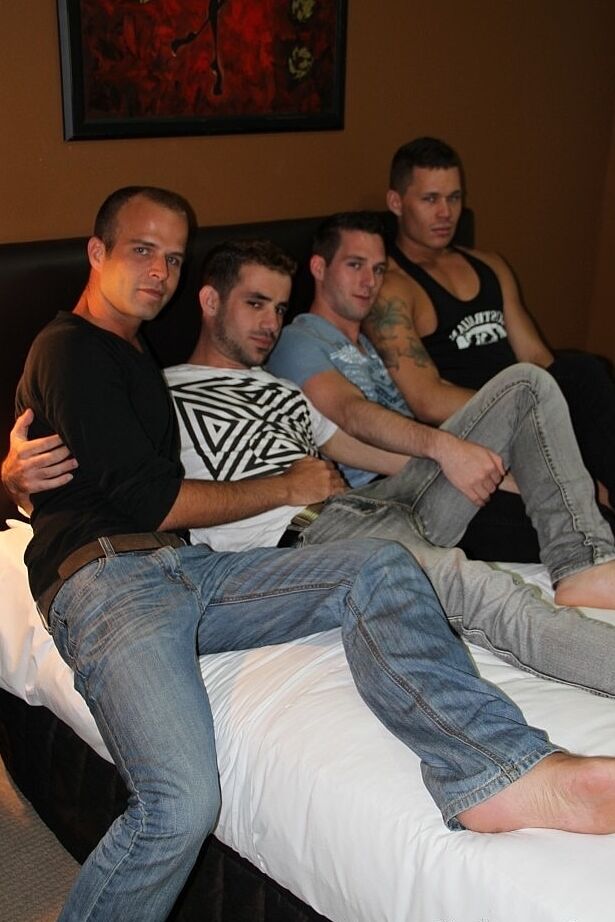 21P Amateursdoit Henry Hunk, Leo Rocca, Tate Ryder, Will Weiner
