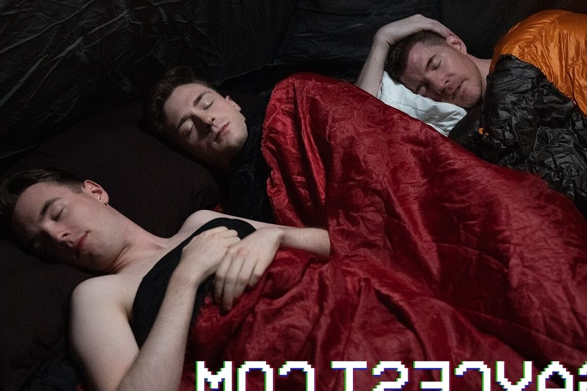 21P Gay Cest COLE, DR WOLF, LUCAS