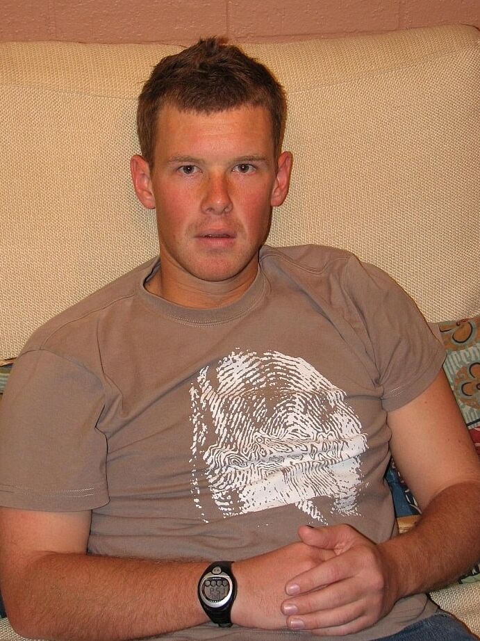 21P Amateursdoit Cody Balls