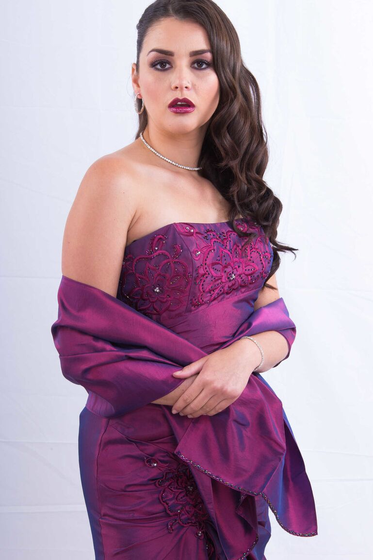 21P América impertinente Allie Haze, Chad White