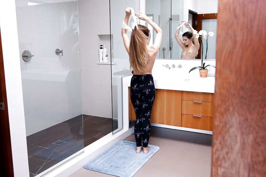 16P Amateur cutie Cassidy Klein gets caught in the shower undressing