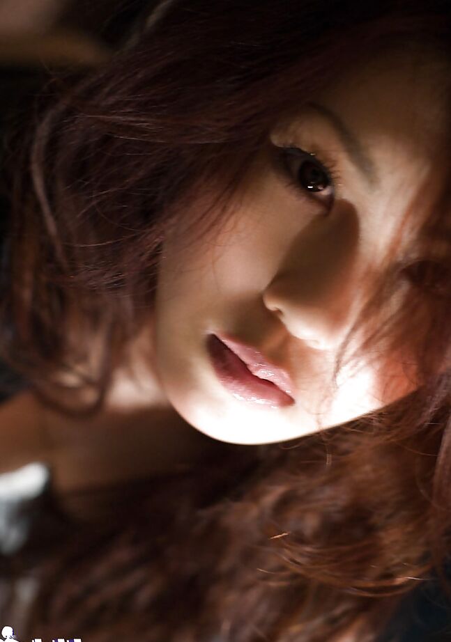 15P Pretty asian babe Ryo Shinohara showcasing her tempting curves