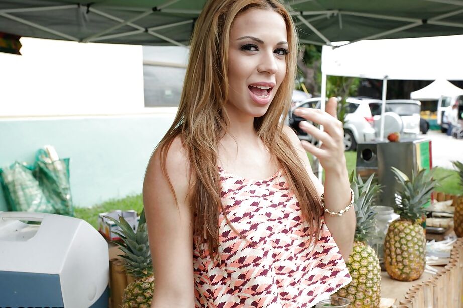 16P Undressing session outdoor features Latina big tits of Kylie Rogue