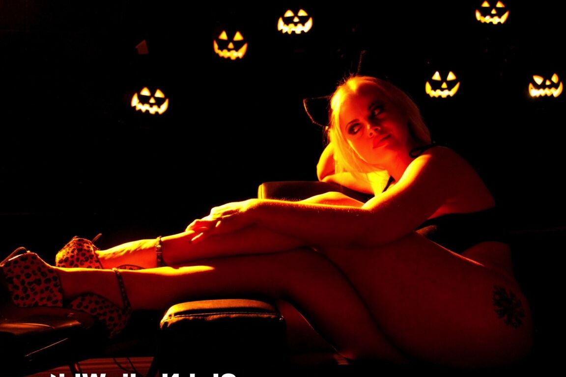 12P Club Nadia Blanc Nadia Blanc Halloween Plaisir