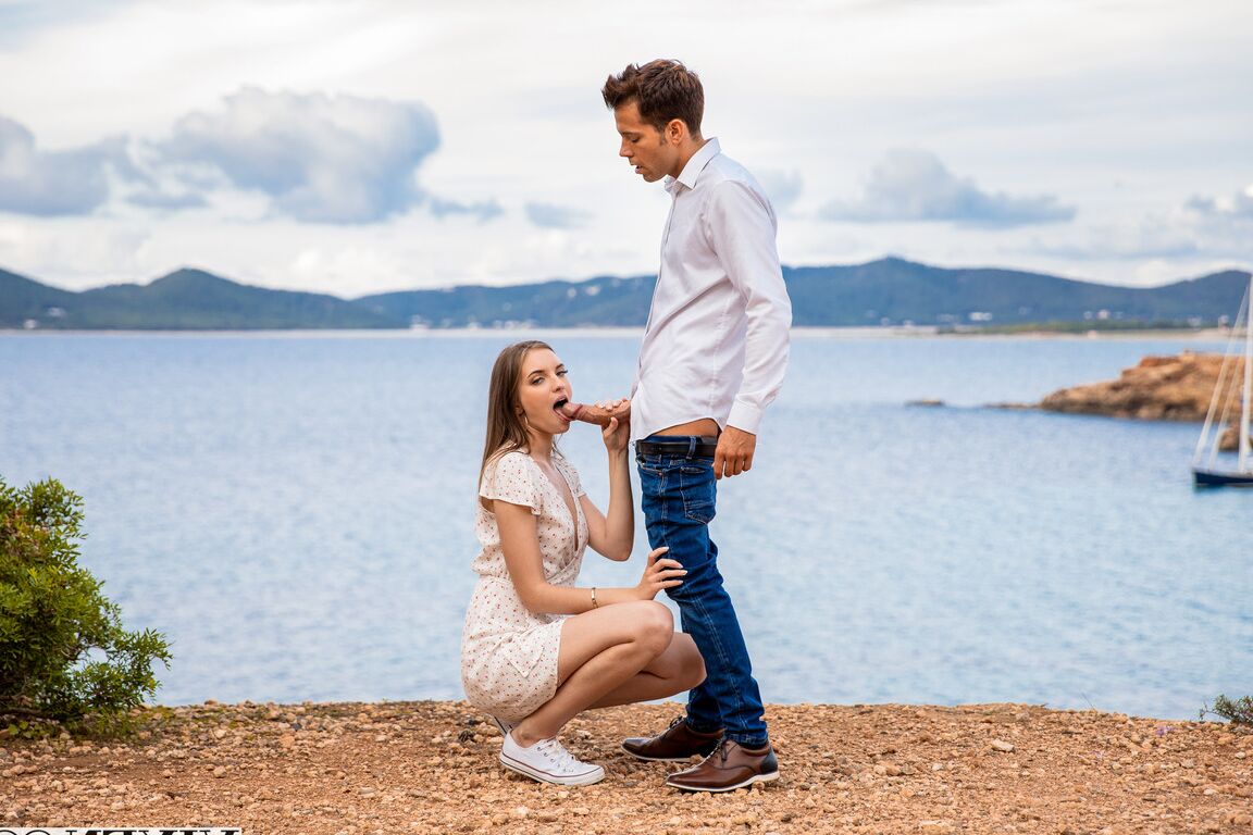21P Vixen Alberto Blanco, Vika Lita