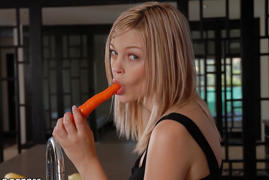 16P Cute teen Bree Daniels undressing and masturbating her cunt in the kitchen