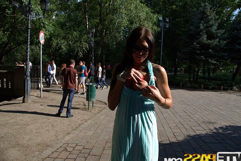 16P Public Sex Adventures Erika Bellucci