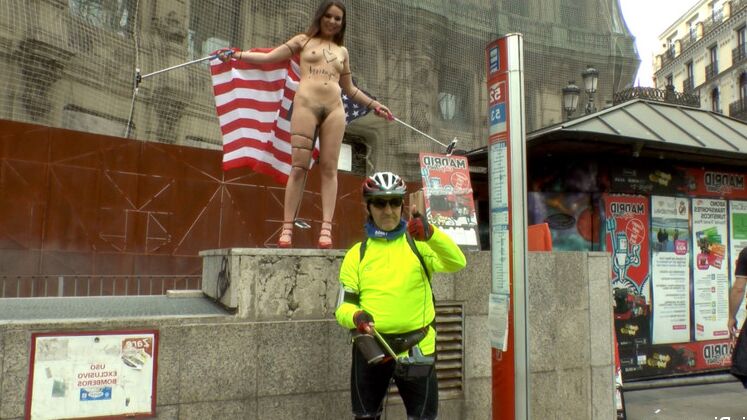 15P Juliette March is the worst This Loser American Tourist Humiliates herself
