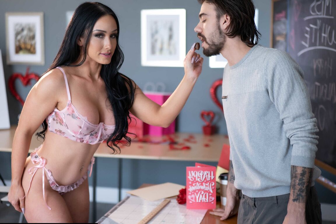 21P Naughty America Jennifer White, Nade Nasty