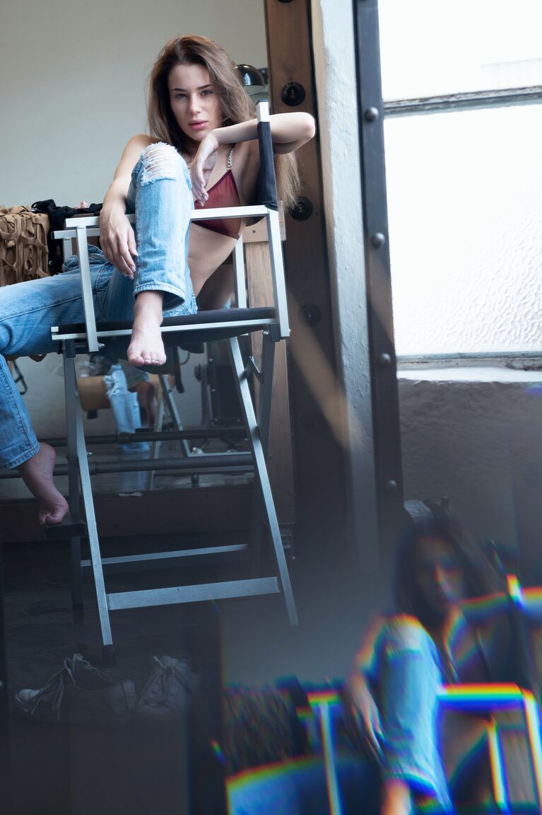 21P Met Art Paulina Pulso