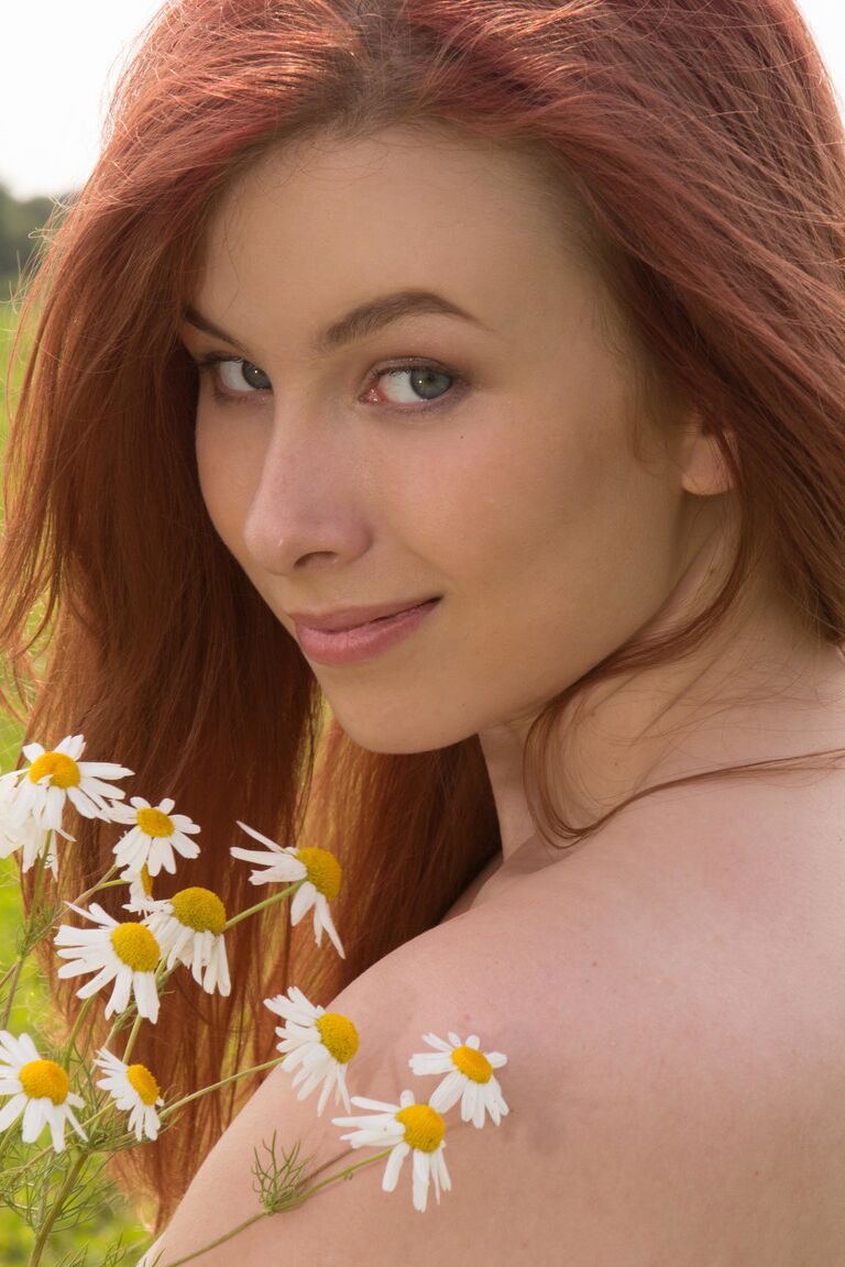 21P Déesse Nue Paige