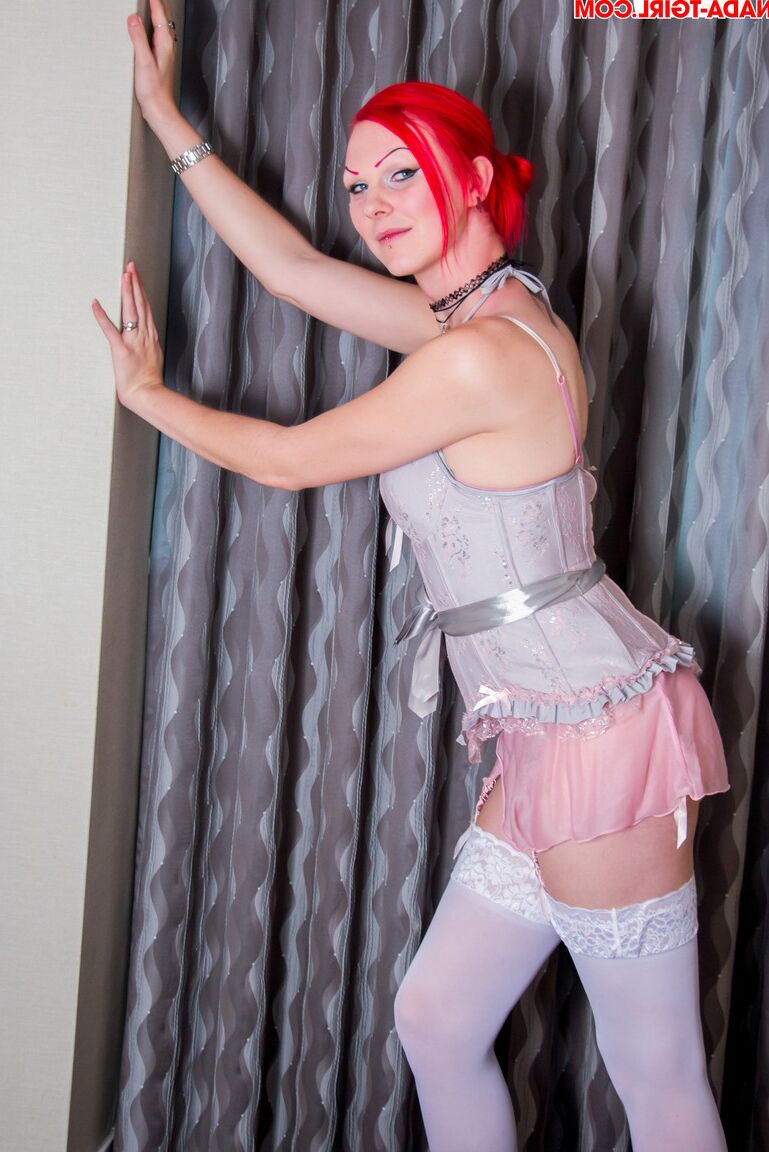 16P Canadá TGirl Sarina Havok