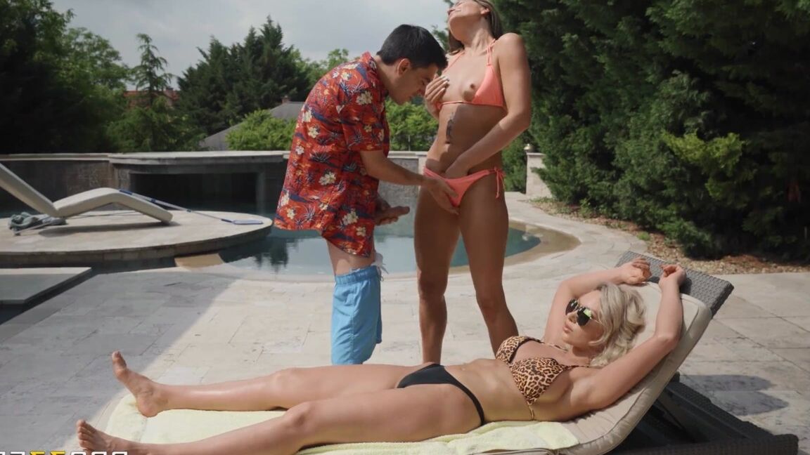21P Brazzers Network Savoureux Stacey, Karina King, Jordi El Nino Polla