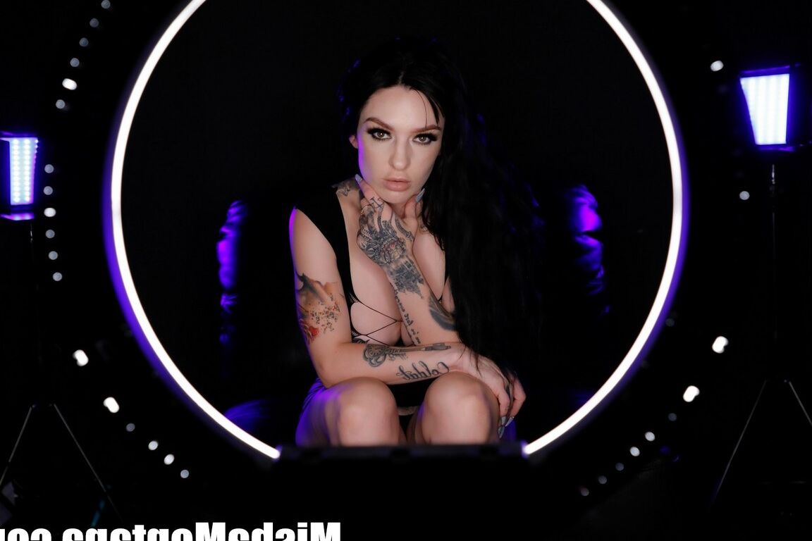 12P Misha Montana Misha se desnuda para ti