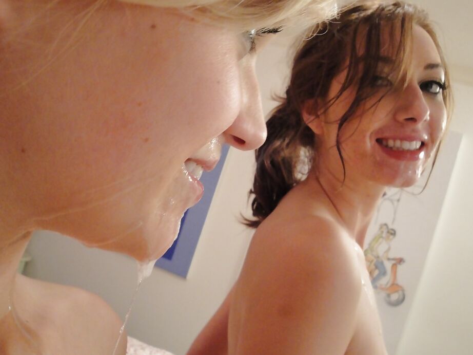 16P Les adolescentes nues Gia Love et Teagan Summers partagent un plan à trois parfait