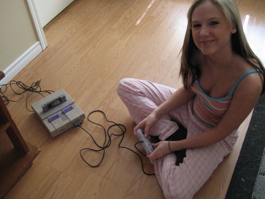 12P Cali loves to play her video games topless