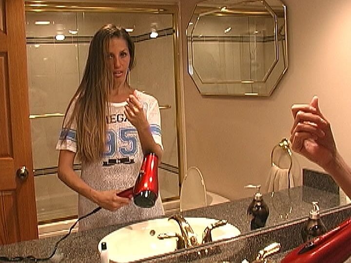 21P MILF Lori Anderson takes care of her hairy arms by applying lotion to them