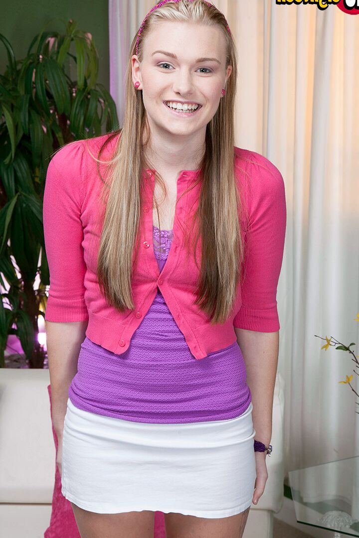 16P Want to know a secret about CassidyShe has a really tight pussy Now most of