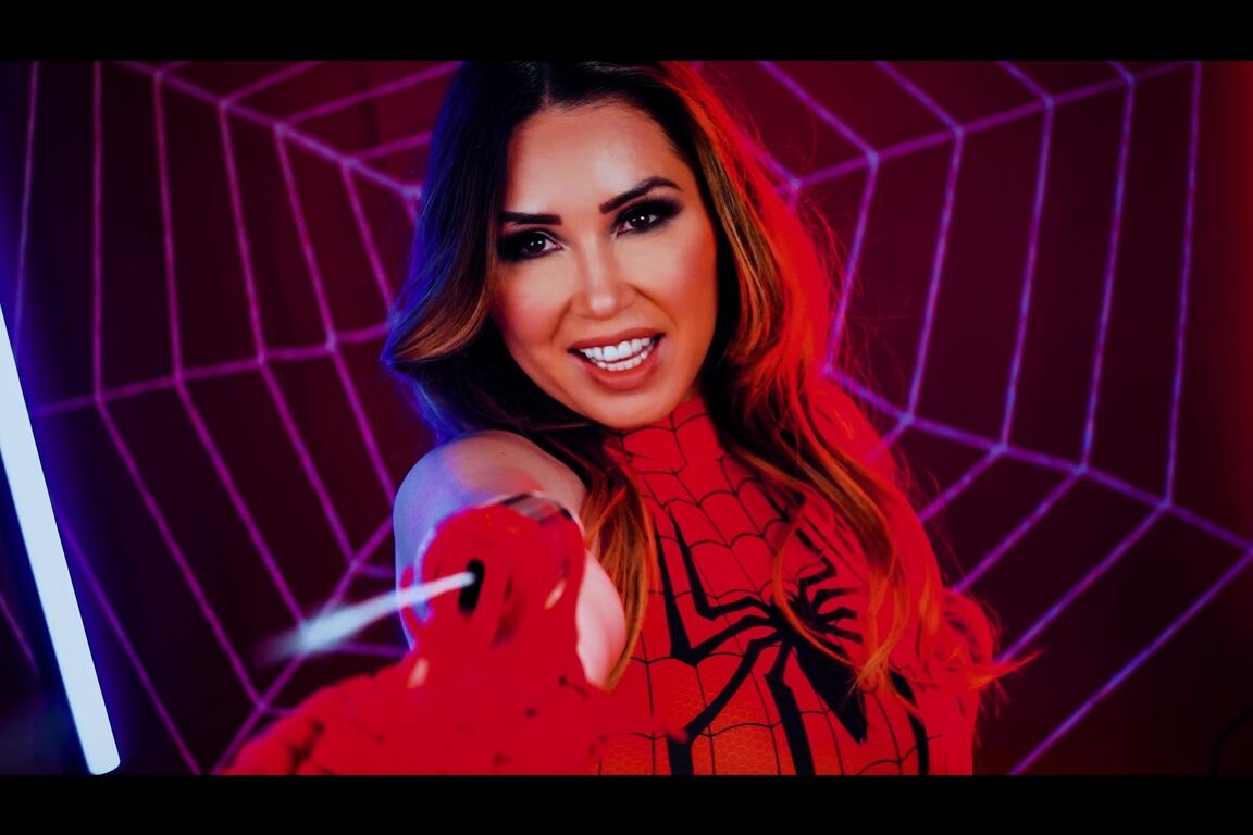 15P Paródia de Kianna Dior Halloween SpiderGirl, Cena 01