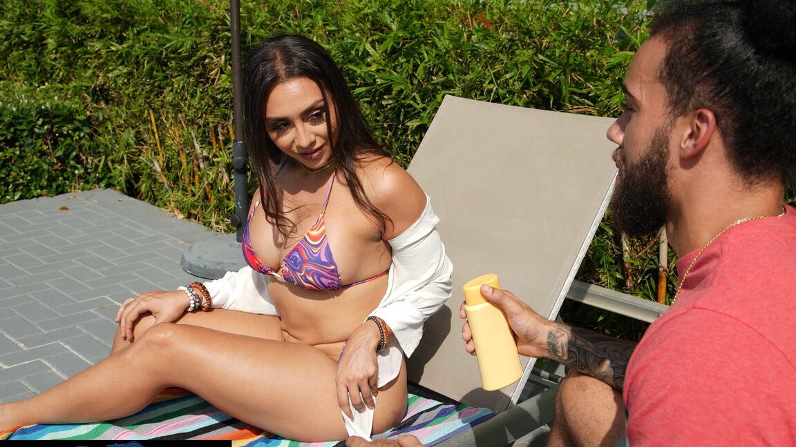 21P Naughty America Lilly Hall, James Angel